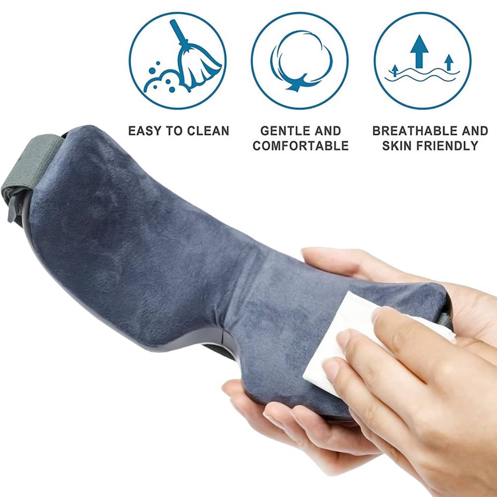 Eye massager mask with its storage bag
